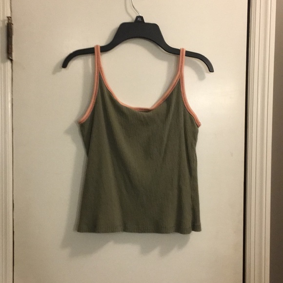 Top - Picture 2 of 2